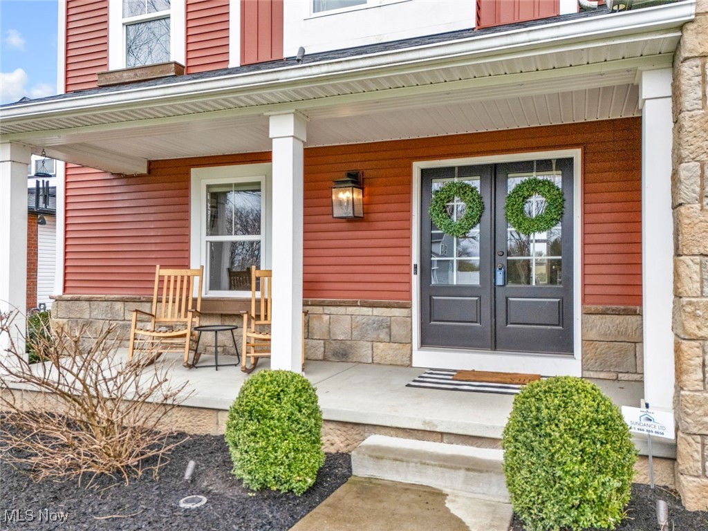 5600 Shadow Ridge Circle, North Canton, Ohio image 3