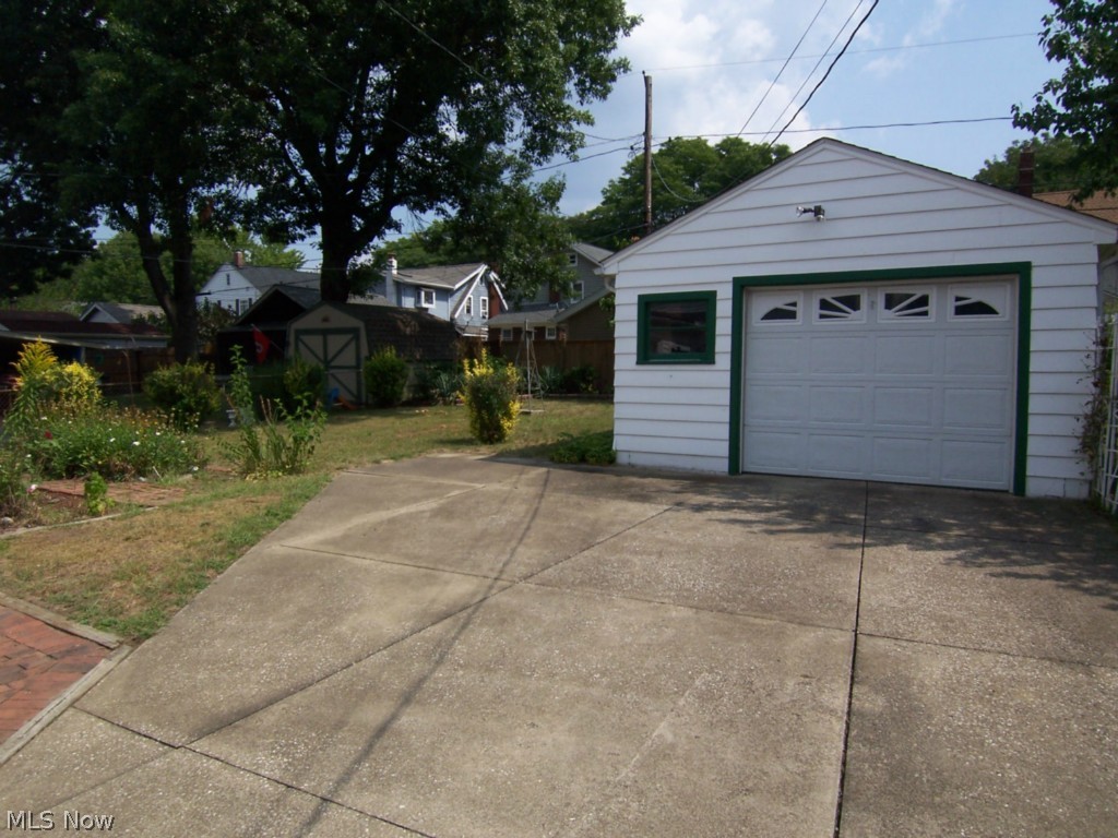 Firestone Park - Residential
