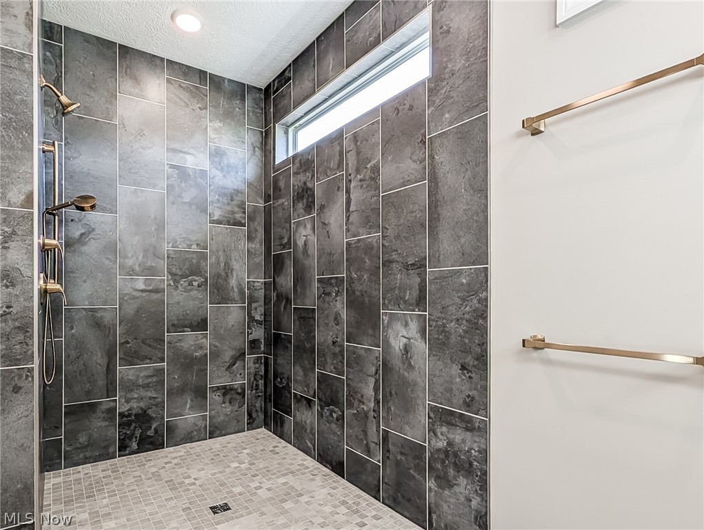 New Seasons Ph 3 - Residential