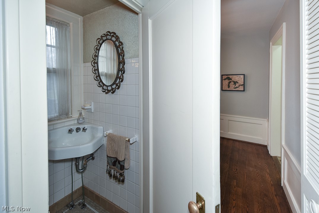 Shaker Heights Land Cos Sub - Residential