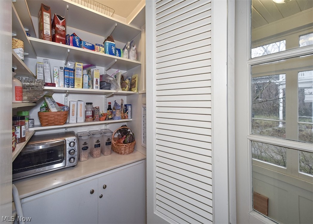 Shaker Heights Land Cos Sub - Residential