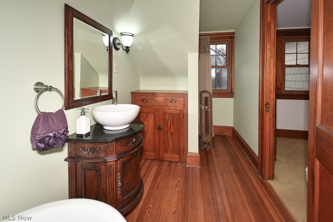 Shaker Heights Land Cos Sub - Residential