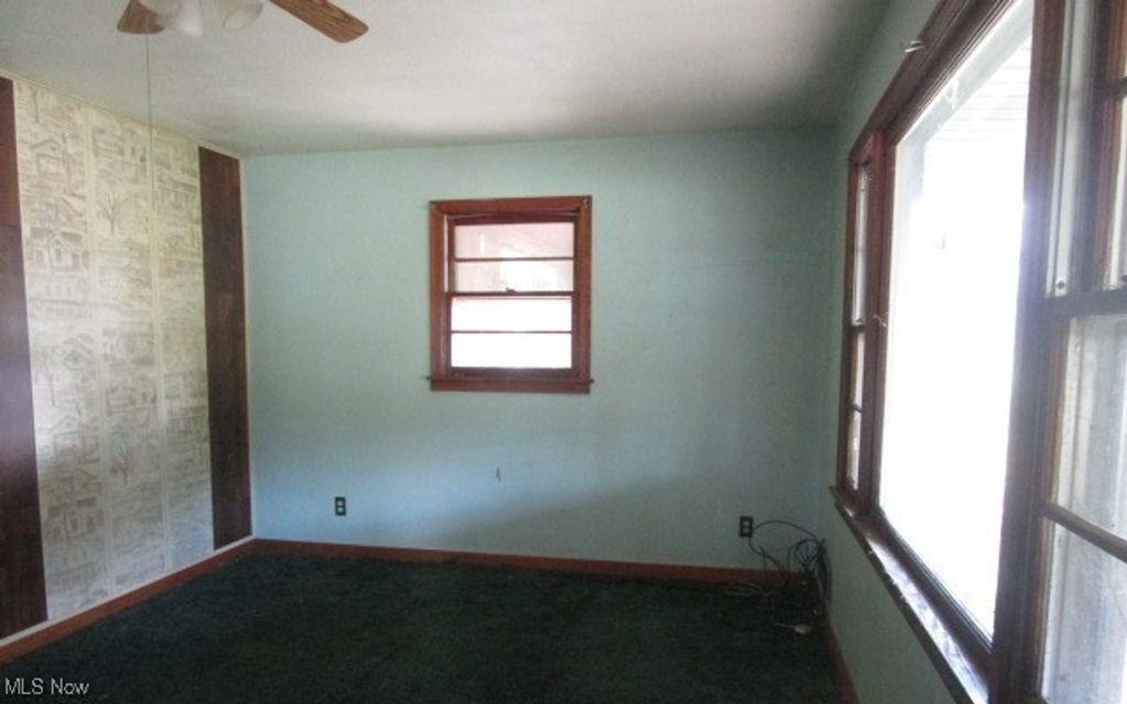 Photo of 950 Federal Road, Little Hocking, OH 45742 (MLS # 5165745)
