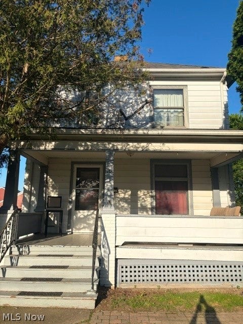 Homes For Sale - 35 Bentley Avenue<br/> Hubbard, OH 44425