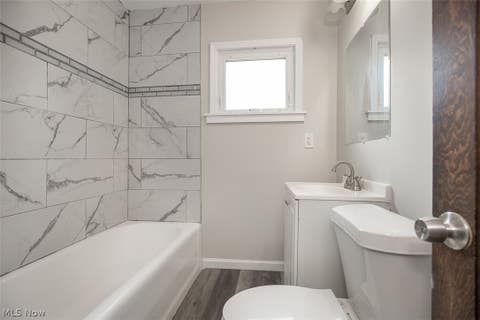 Tiny photo for 912 Cambridge Road #B, Cleveland Heights, OH 44121 (MLS # 5227158)