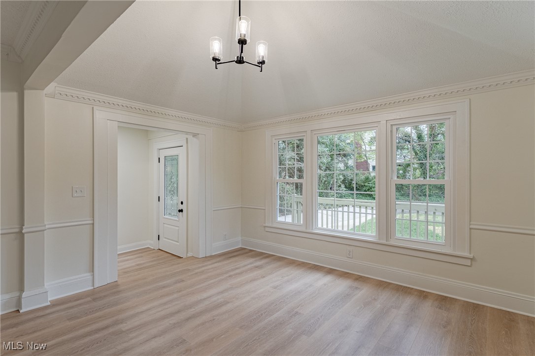 1279 Arlington Road