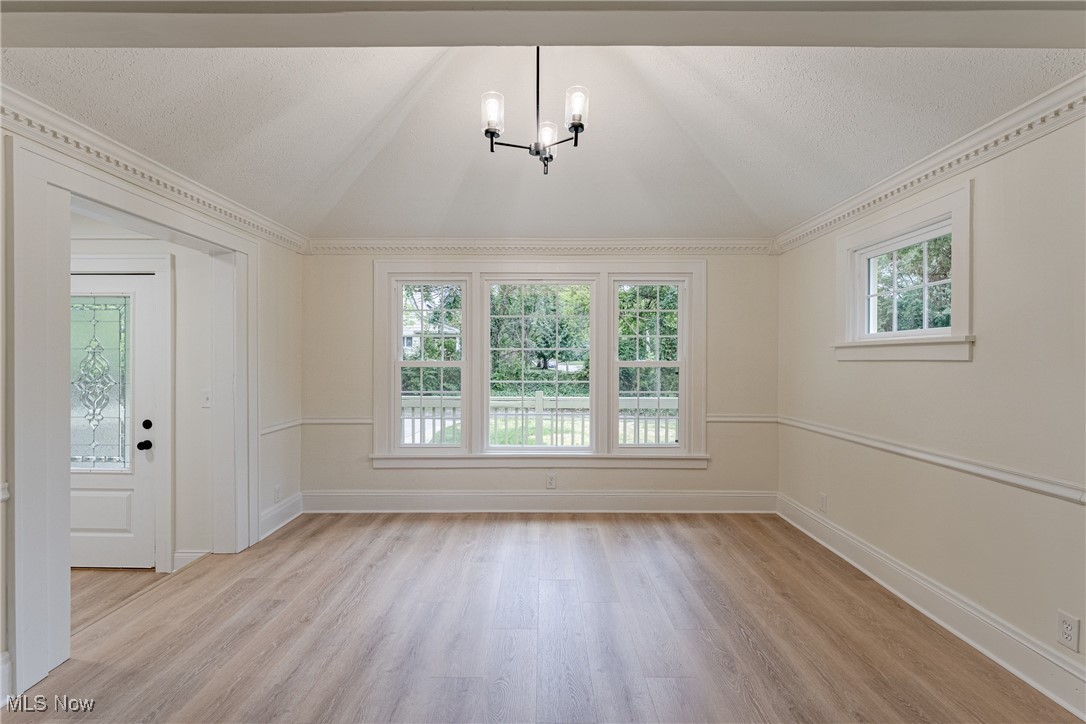 1279 Arlington Road