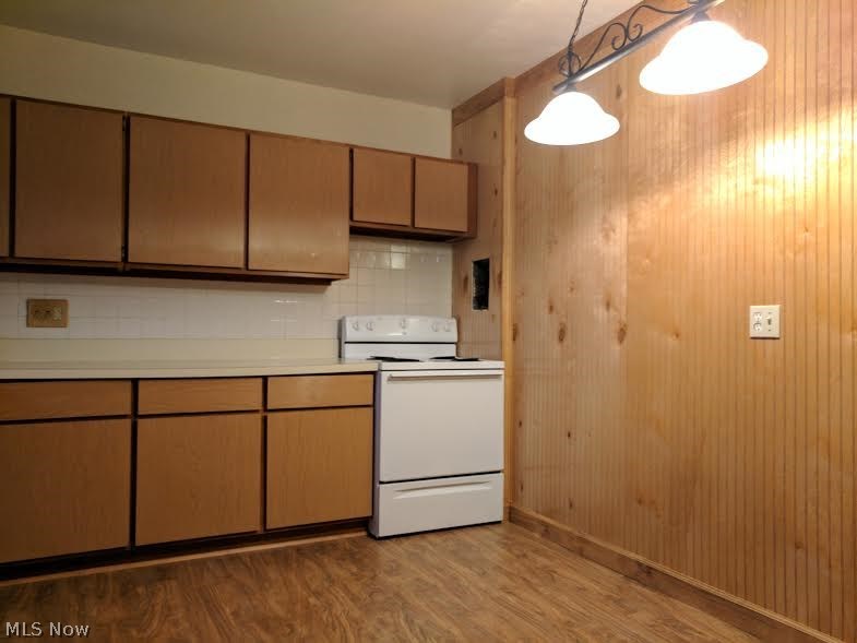 Lancaster Estates - Residential Lease