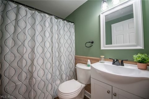 Tiny photo for 324 Charlotte Avenue SE, Canton, OH 44707 (MLS # 5202111)