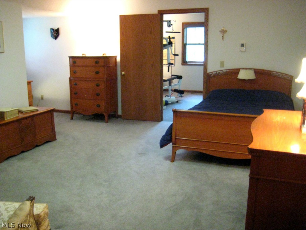 Village/Minerva - Residential