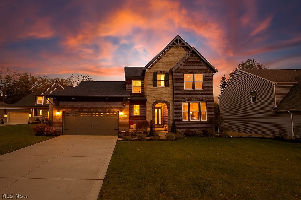 2770 Weeping Pine Drive