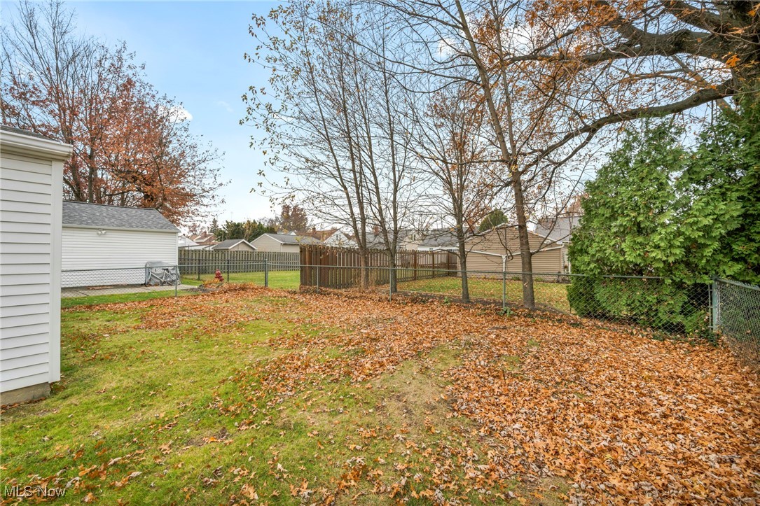 Mayfield Hlnds 02 - Residential