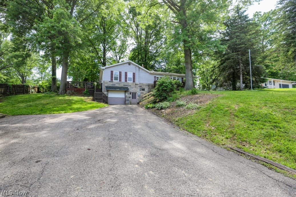 1480 Meadowbrook Boulevard