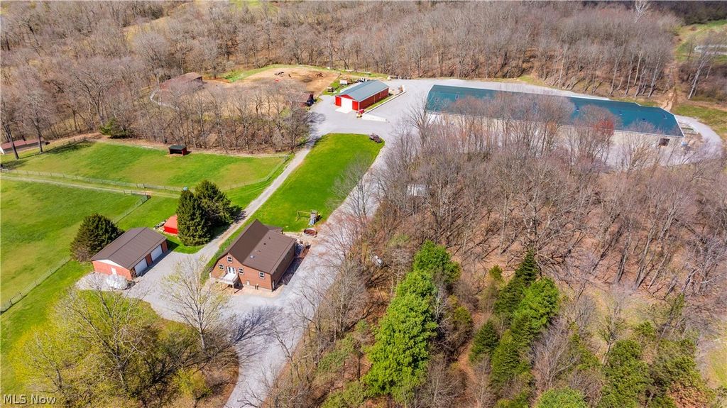 Photo of 37912 Saltwell Road, Lisbon, OH 44432 (MLS # 5200309)