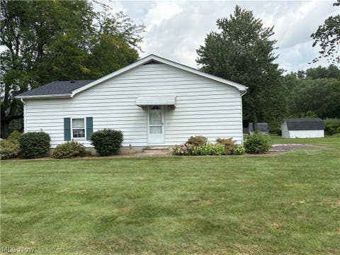 Tiny photo for 5691 Cherrywood Drive, Lorain, OH 44053 (MLS # 5238063)