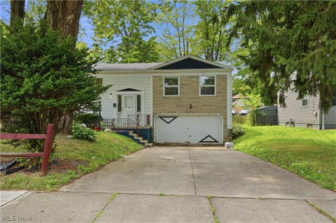 Homes For Sale - 2821 Tod Avenue<br/> Warren, OH 44484