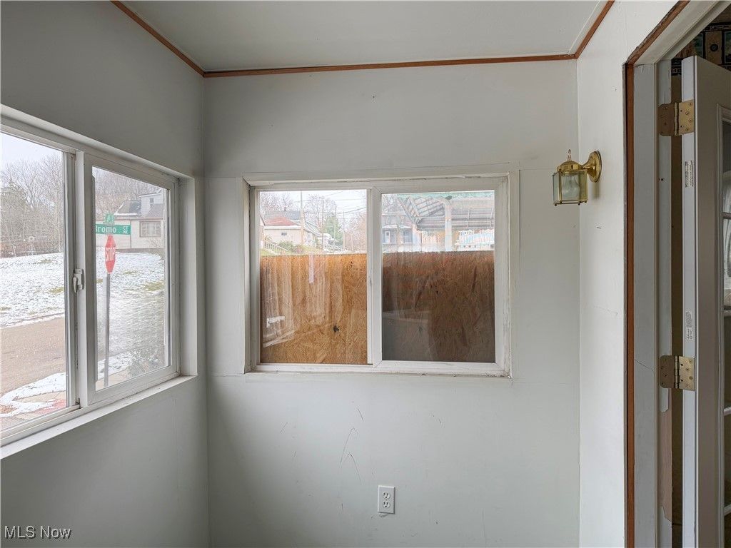 Photo of 1718 4th Street NE, Canton, OH 44704 (MLS # 5177973)