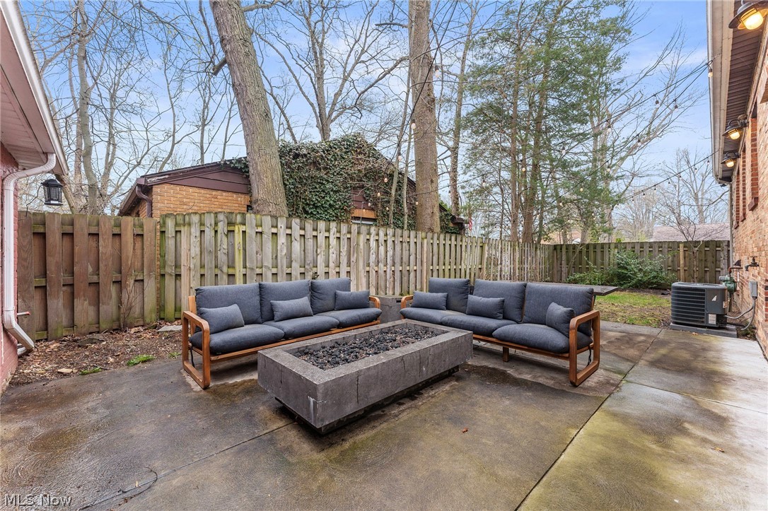 Arrowhead Beach - Residential