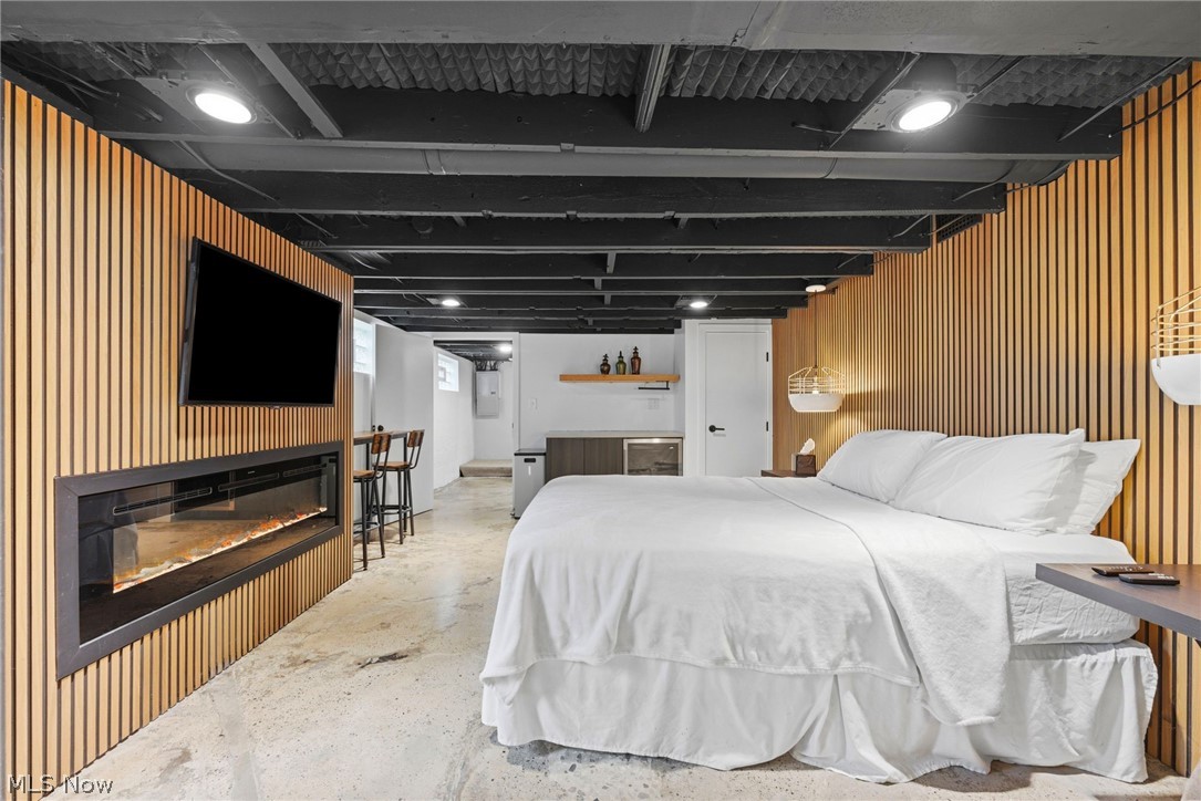 Arrowhead Beach - Residential