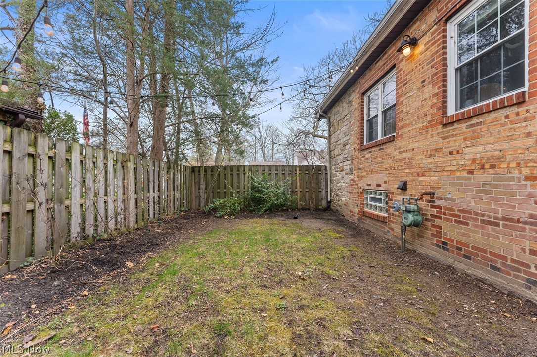 Arrowhead Beach - Residential