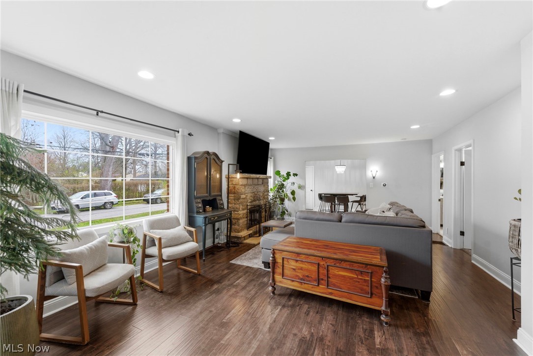 Arrowhead Beach - Residential