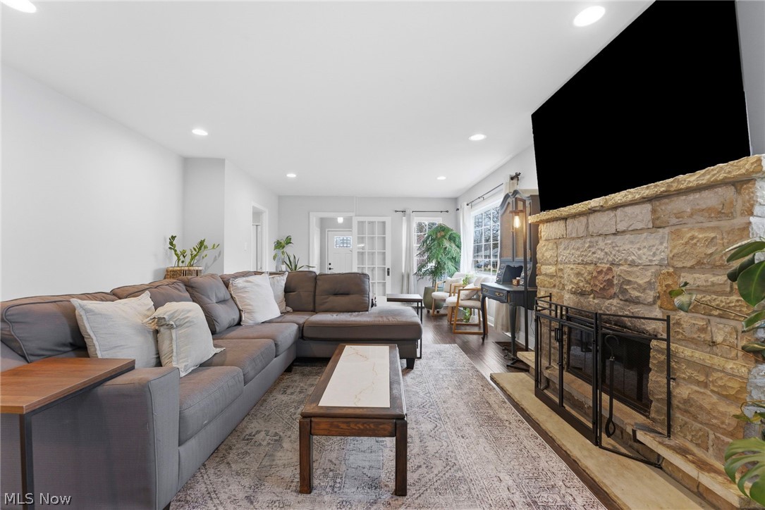 Arrowhead Beach - Residential