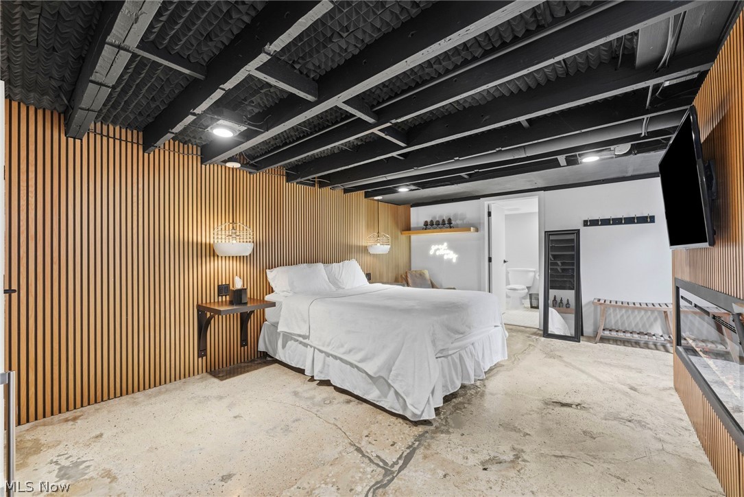 Arrowhead Beach - Residential