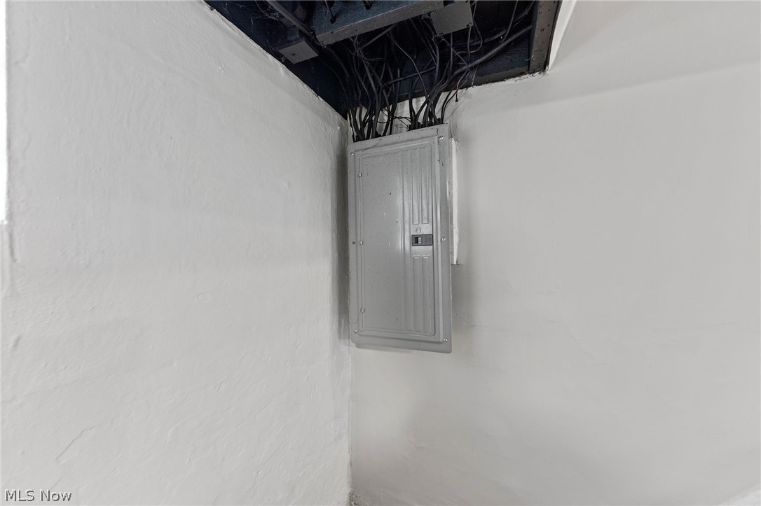 Arrowhead Beach - Residential