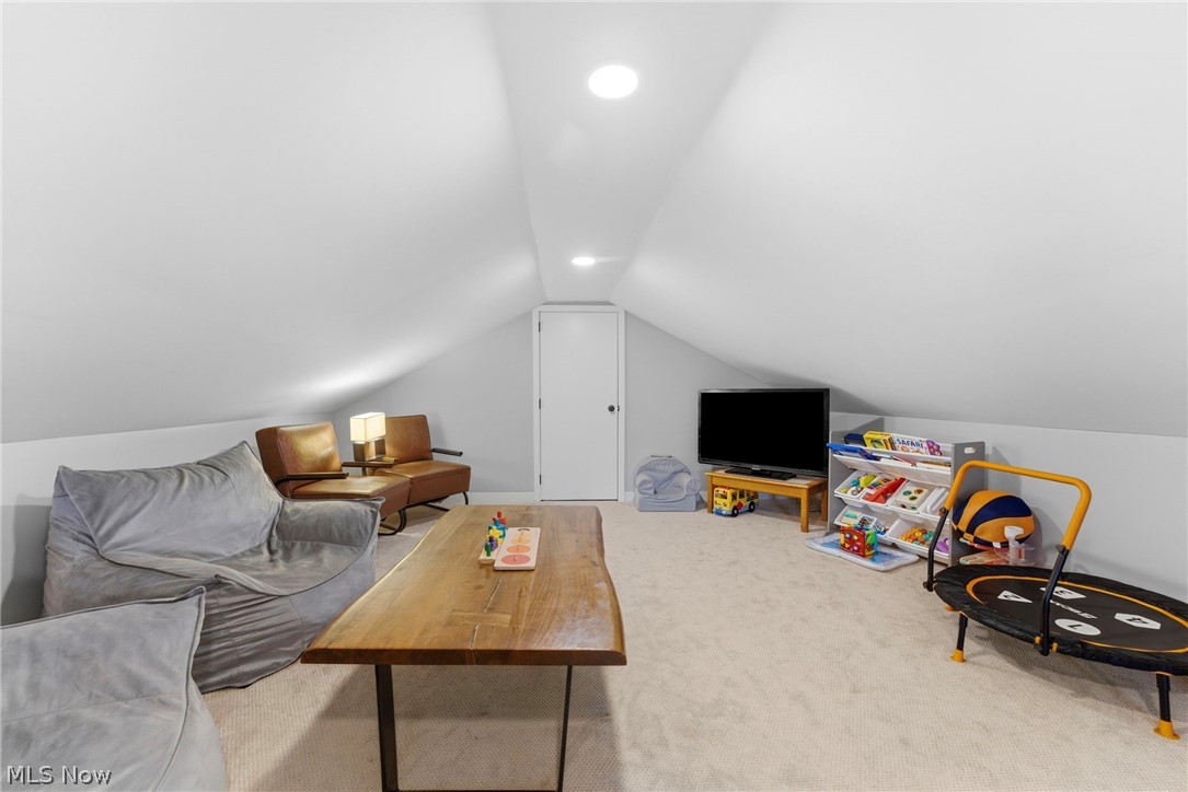 Arrowhead Beach - Residential