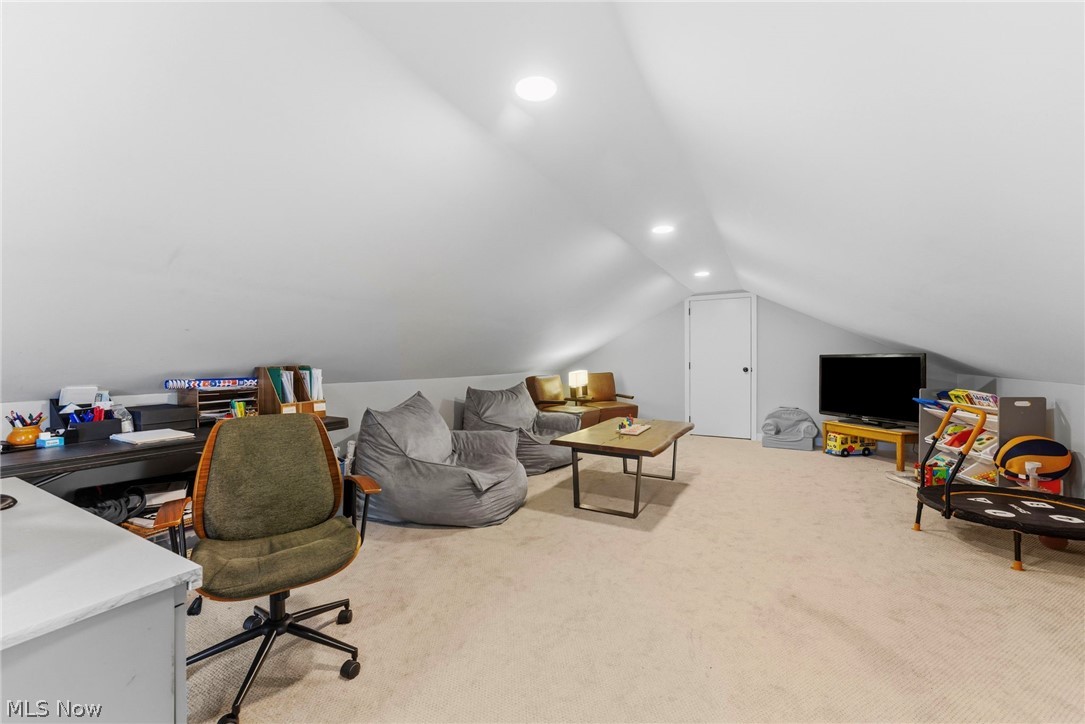 Arrowhead Beach - Residential