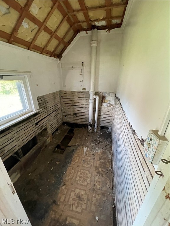 M & N Halless - Residential Income