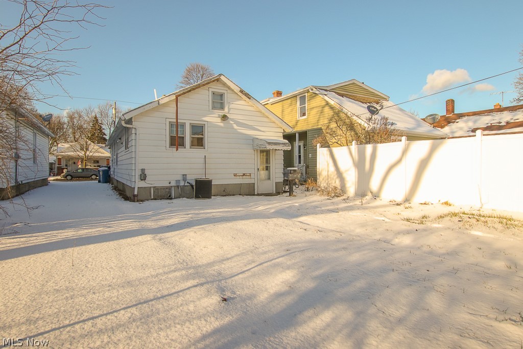 George H Dewitt's Sub - Residential