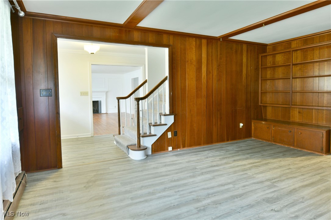 Country Squire Estates - Residential