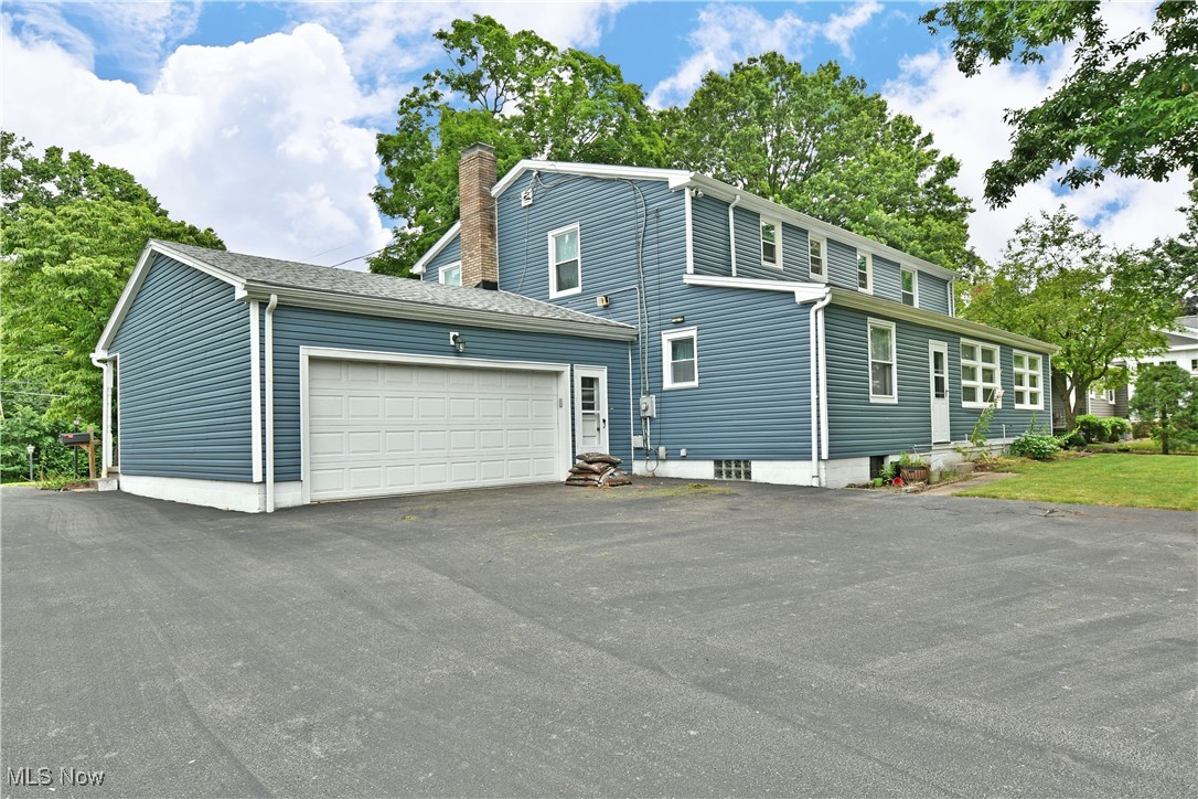 Country Squire Estates - Residential