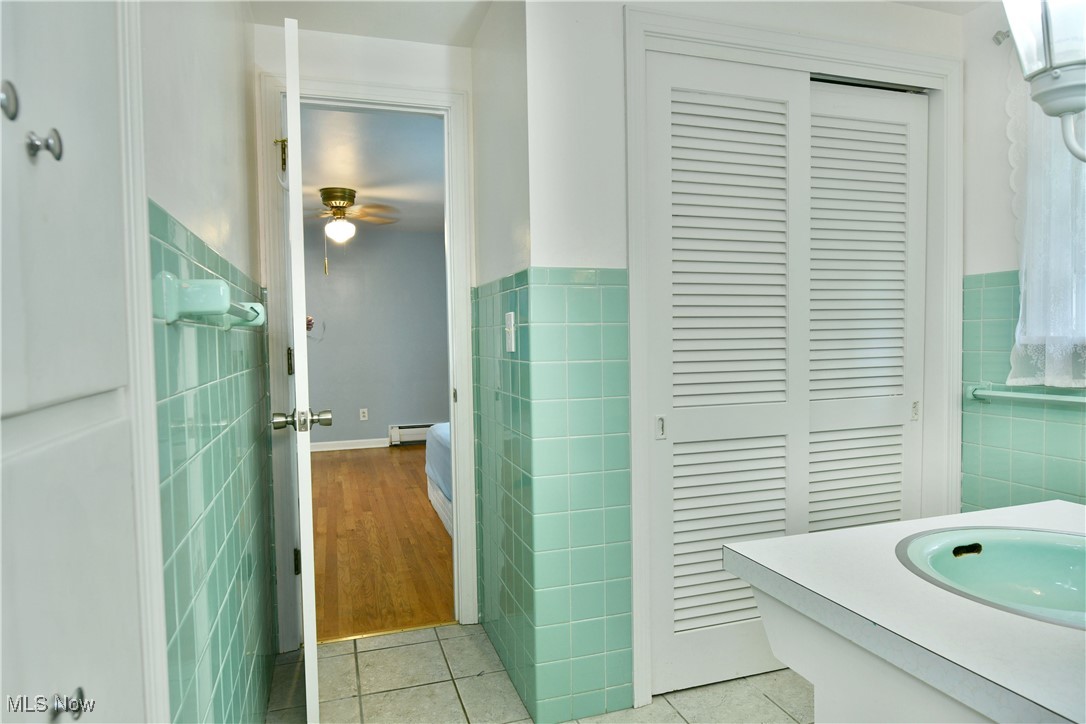 Country Squire Estates - Residential