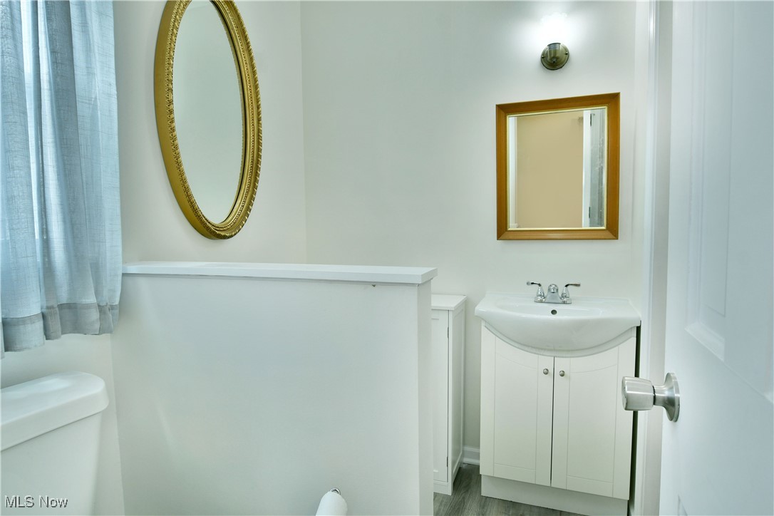 Country Squire Estates - Residential