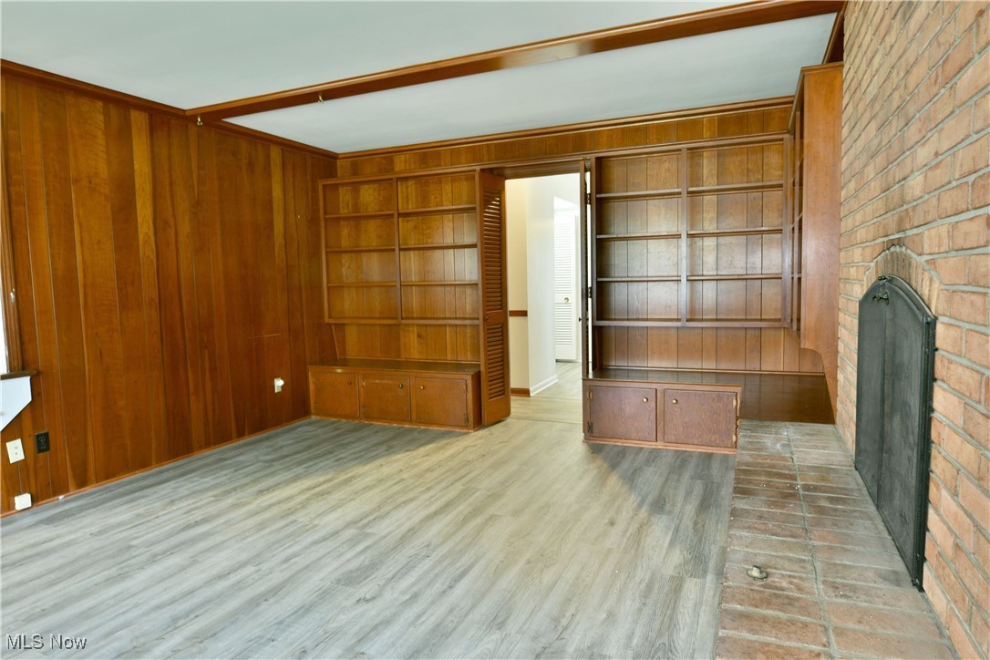 Country Squire Estates - Residential