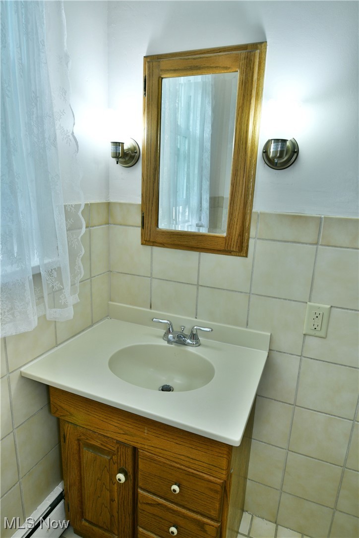 Country Squire Estates - Residential