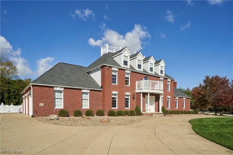 Tiny photo for 470 Augusta Drive, Akron, OH 44333 (MLS # 5254566)