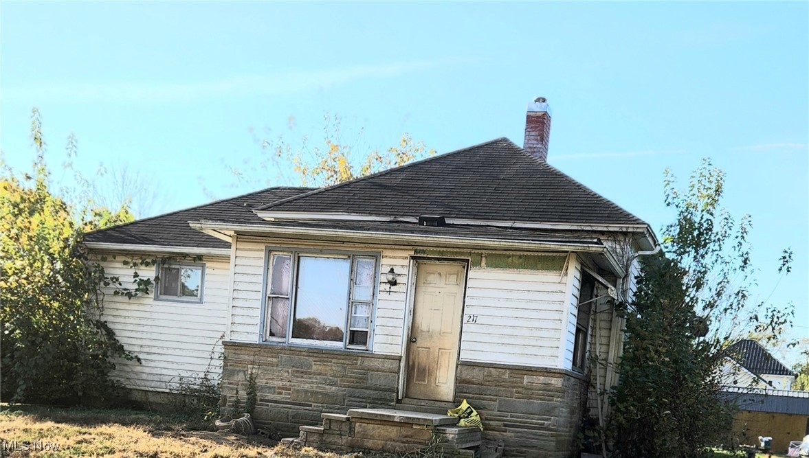 Amazing deal! Fixer in the quaint town of Canal Lewisville. Close to highway, shopping and other amenities. Updates in 2010 include the electrical panel, A/C and furnace. The furnace is electric with fuel oil back up. Extra parcel!! Don't miss out on this opportunity. Please use caution on the front steps and basement steps. Sells AS IS. Wood Shed is not included.