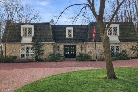 2731 Emerson Drive Pepper Pike OH 44124