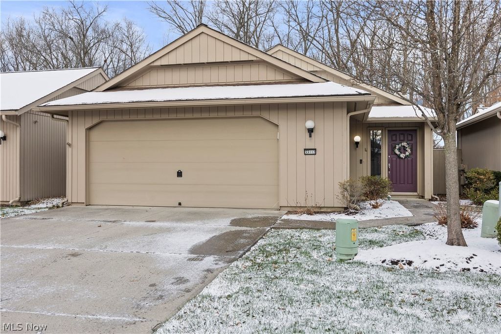 Photo of 33112 Cedar Branch Circle, North Ridgeville, OH 44039 (MLS # 5194376)