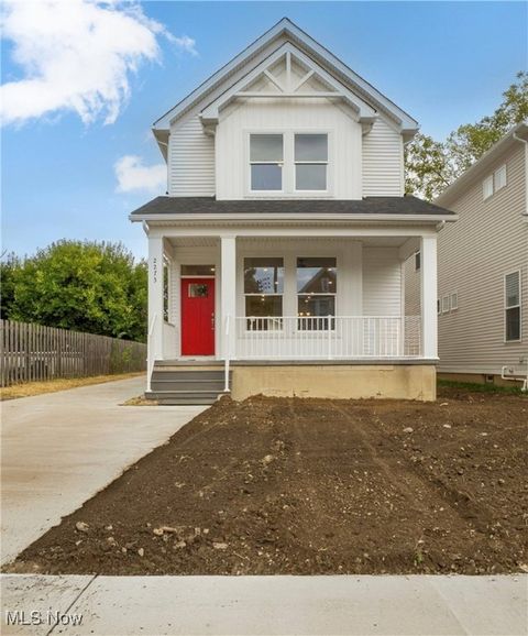 2273 E 100 Street Cleveland OH 44106