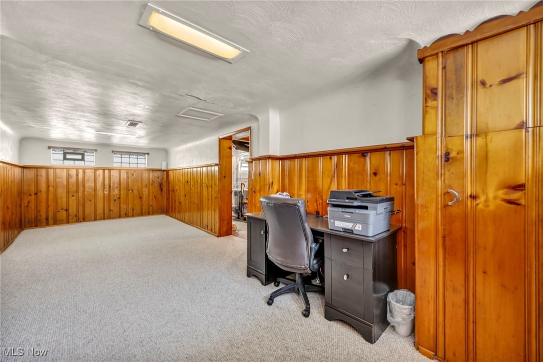 Parma, Ohio 44134, United States, 3 Bedrooms Bedrooms, ,2 BathroomsBathrooms,Residential,Pending,160062