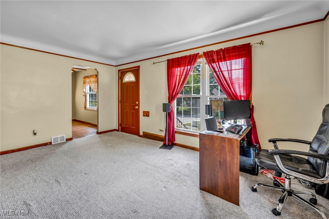 Parma, Ohio 44134, United States, 3 Bedrooms Bedrooms, ,2 BathroomsBathrooms,Residential,Pending,160062