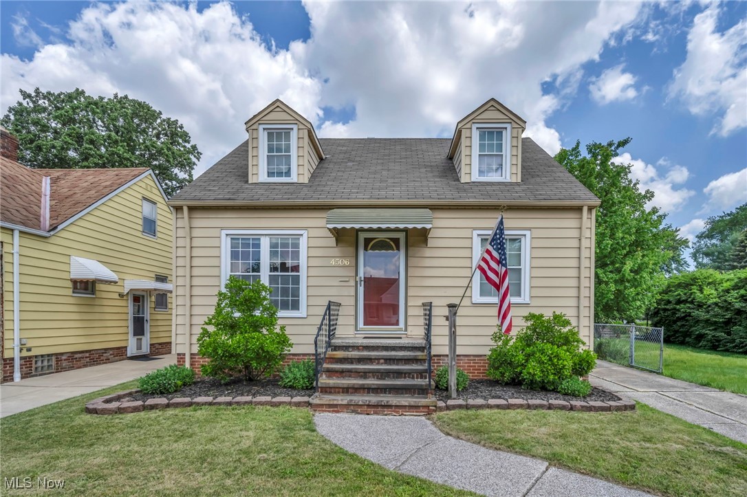 Parma, Ohio 44134, United States, 3 Bedrooms Bedrooms, ,2 BathroomsBathrooms,Residential,Pending,160062