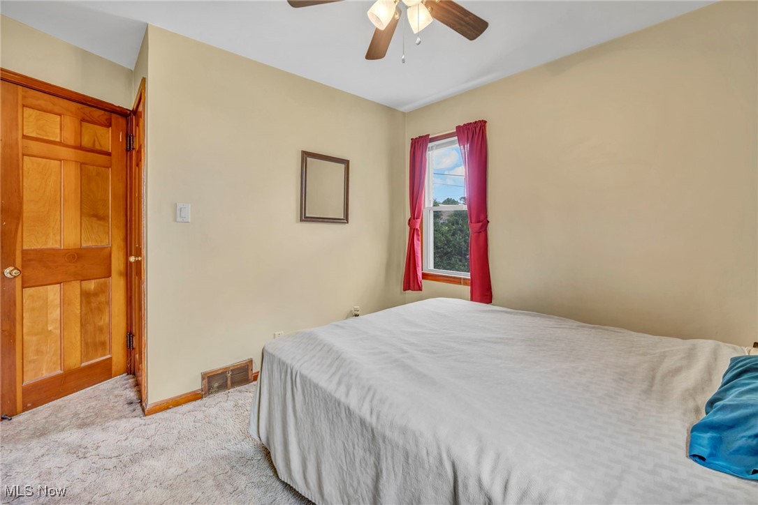 Parma, Ohio 44134, United States, 3 Bedrooms Bedrooms, ,2 BathroomsBathrooms,Residential,Pending,160062