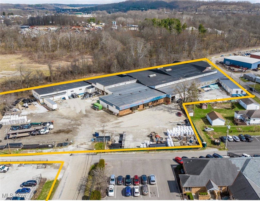 1101 Woodlawn Avenue