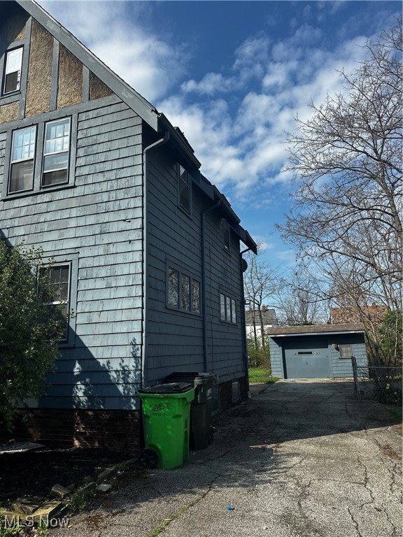 1670 Hillandale Drive, Euclid, Ohio image 4