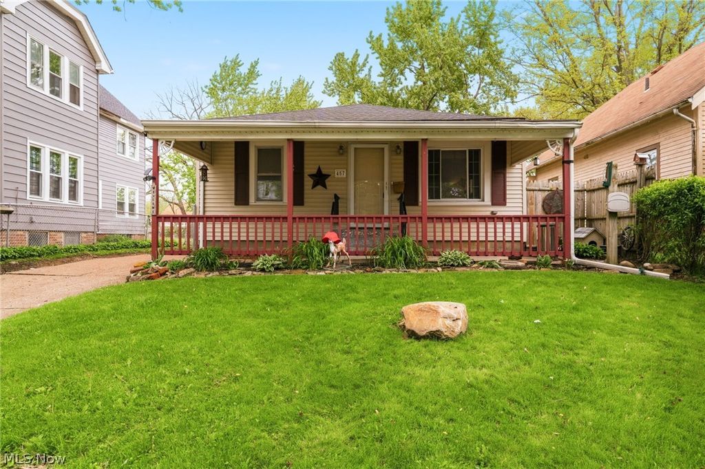 Photo of 457 9th Street, Elyria, OH 44035 (MLS # 5206336)